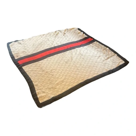 🧑🎨 Beige and Red Scarf perfect condition - Picture 5 of 5